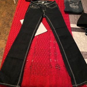 Blue Asphalt size 5 long